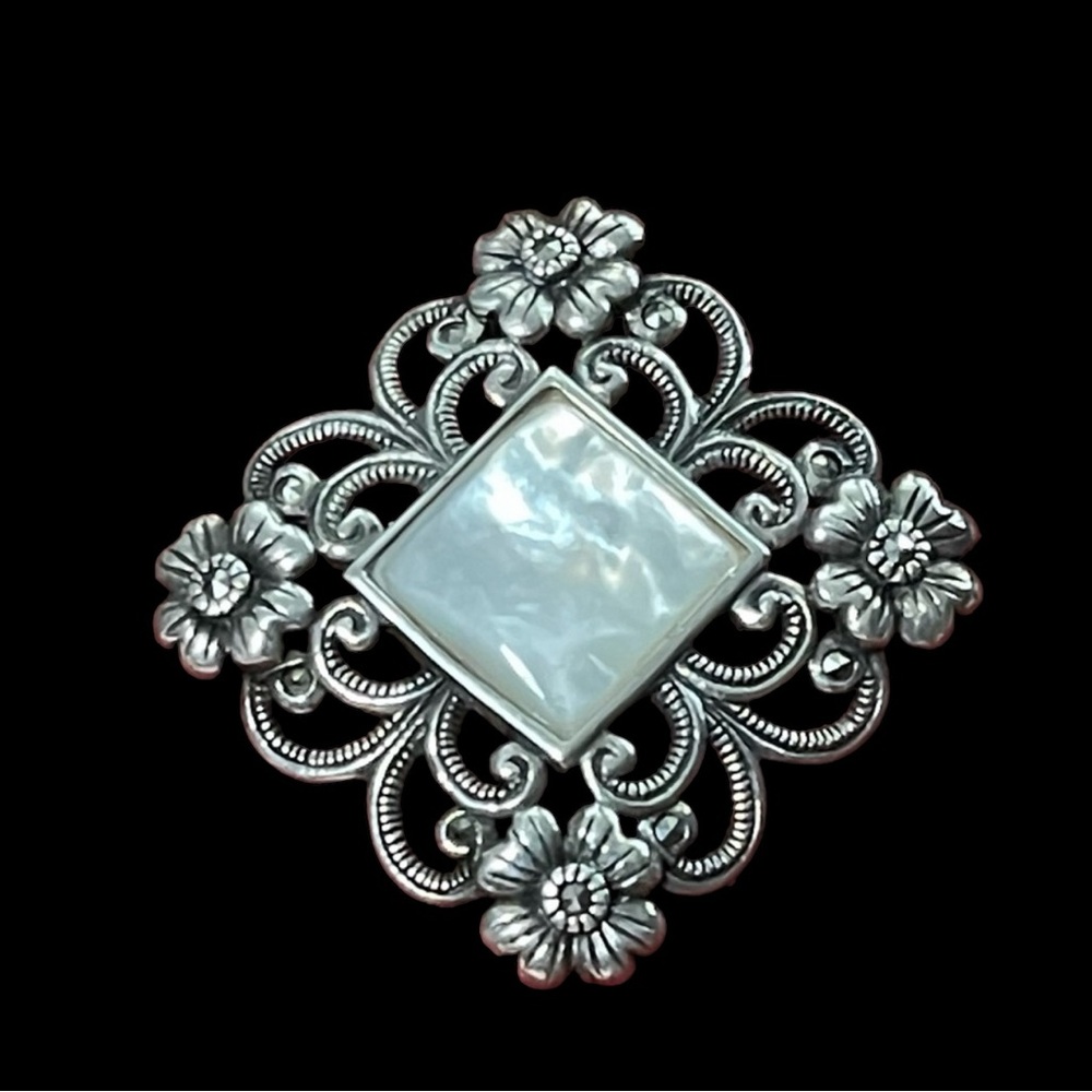 Vintage Mother of Pearl 925 Silver Filigree Brooch